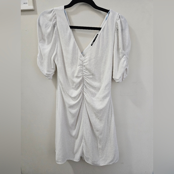 Zara Sz.L White Polka Dot 3/4 Sleeve - Picture 3 of 12